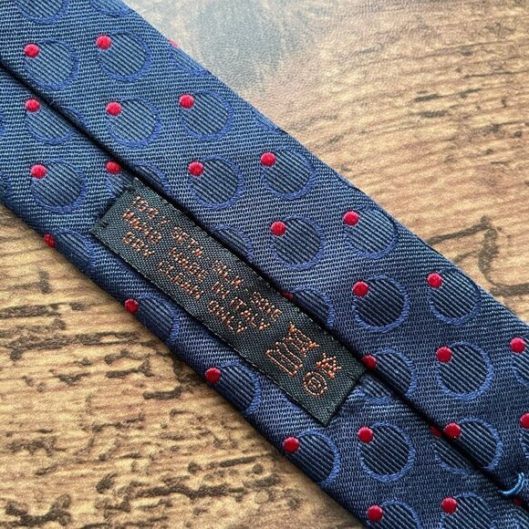 Take Six Mens Silk Tie Navy Blue Red Dot Jacquard Necktie Gold Chain Keeper Loop - Picture 10 of 10